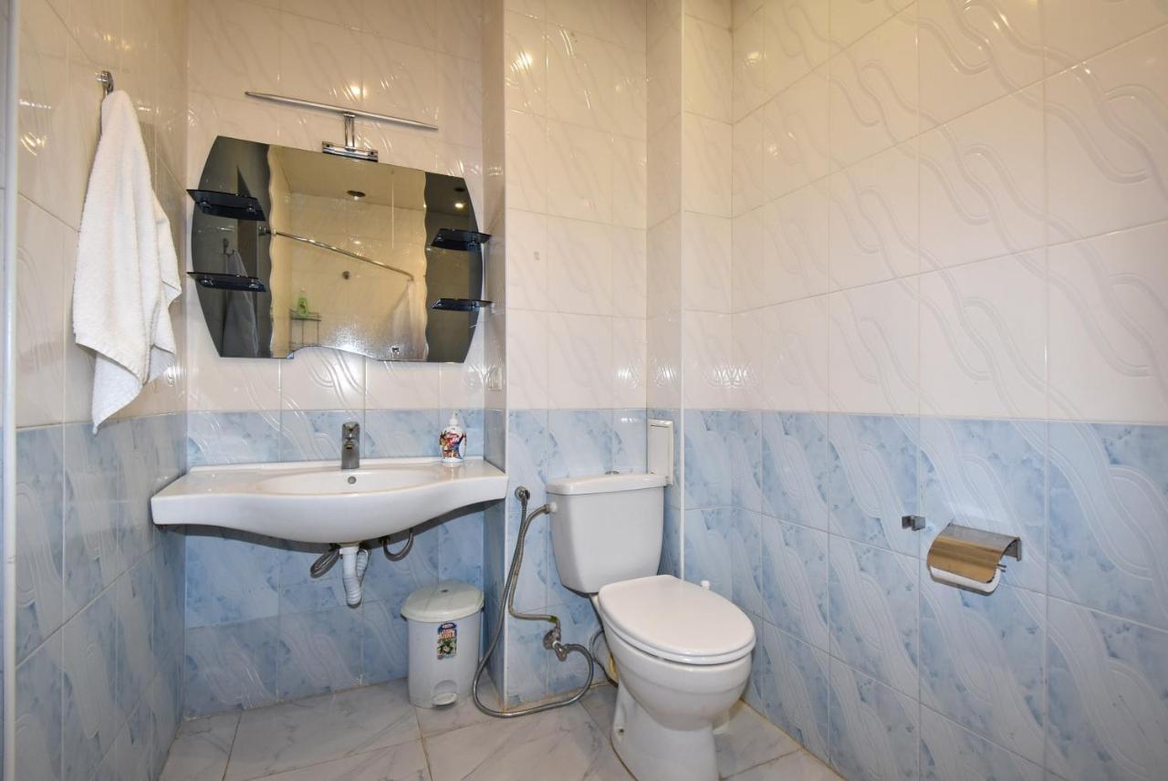 Armenak Apartment 5-Комнатная Erévan Extérieur photo